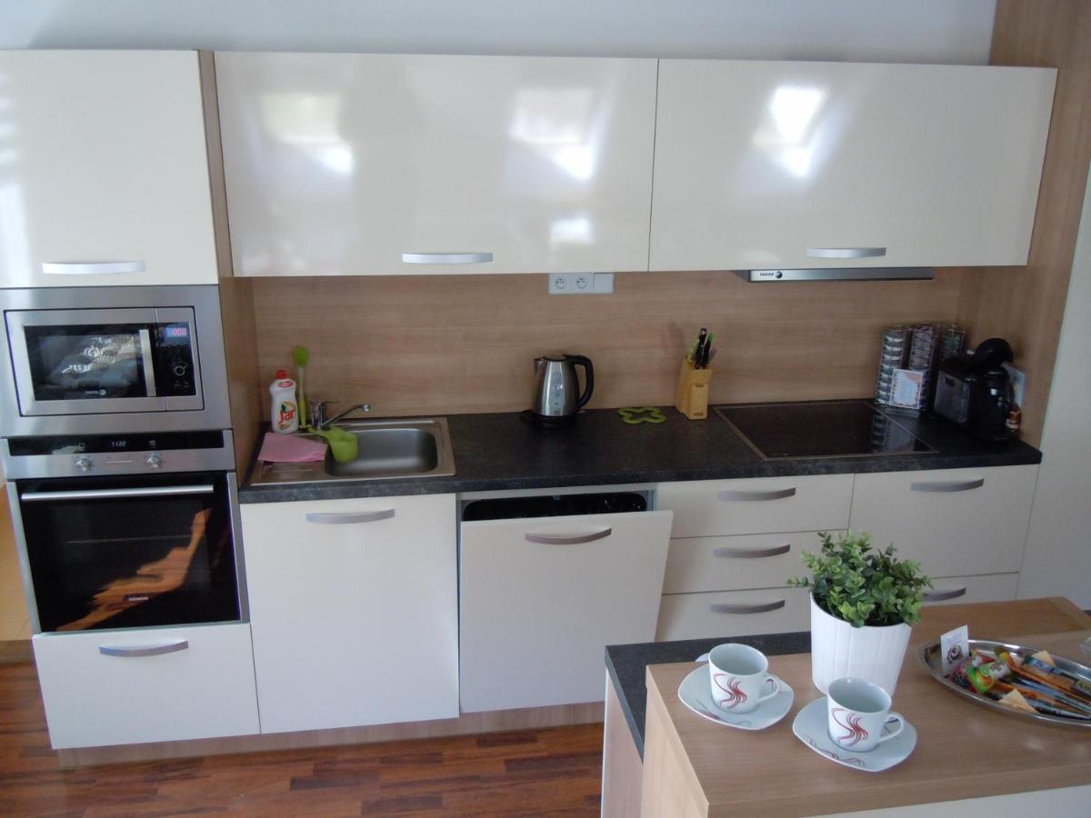 Apartment Wellness Vlckova Exteriör bild