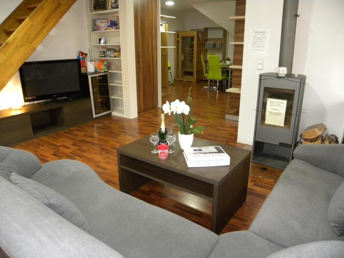 Apartment Wellness Vlckova Exteriör bild