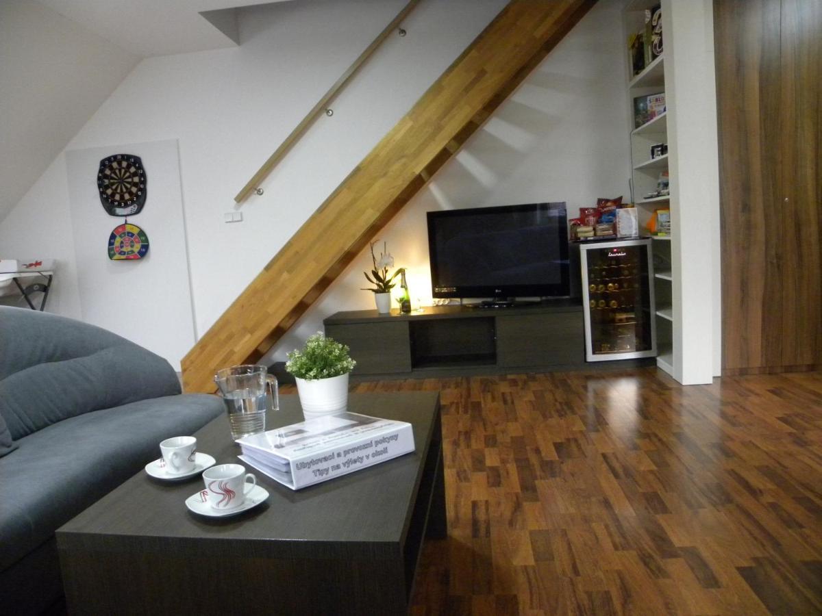 Apartment Wellness Vlckova Exteriör bild